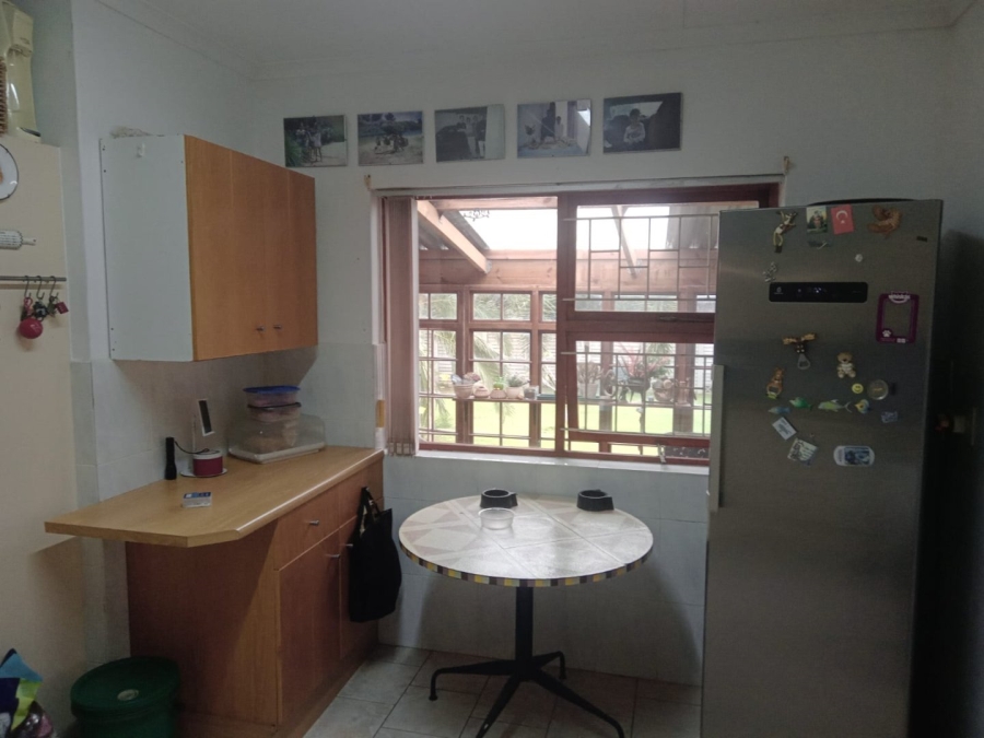 3 Bedroom Property for Sale in C Place Eastern Cape